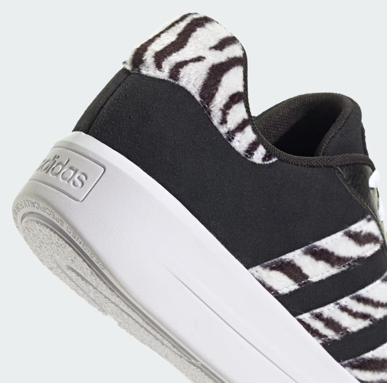 Zapatillas Adidas Court Platform Gamuza